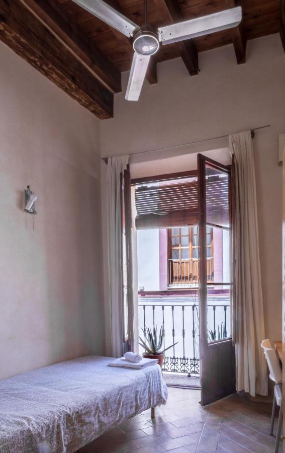 Alameda Rooms Севилья Экстерьер фото