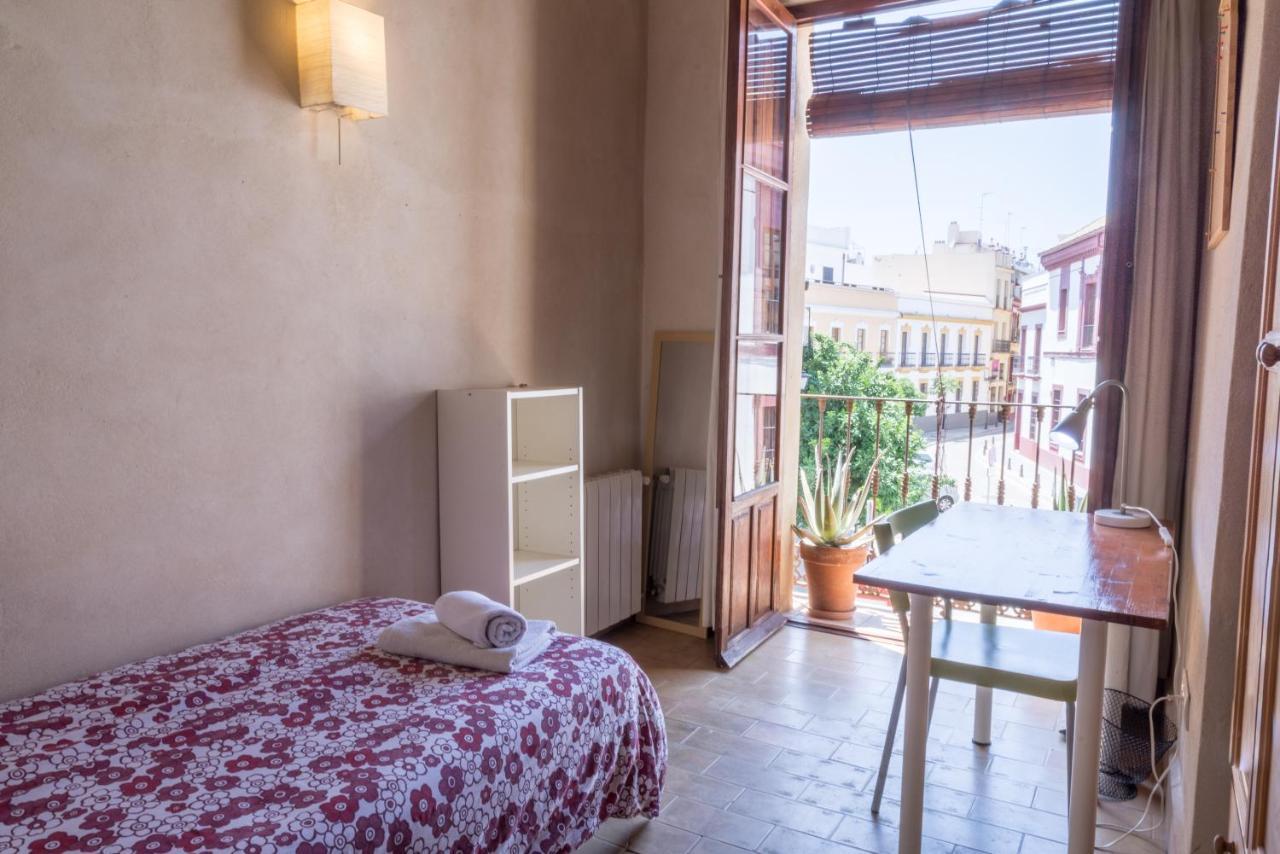 Alameda Rooms Севилья Экстерьер фото